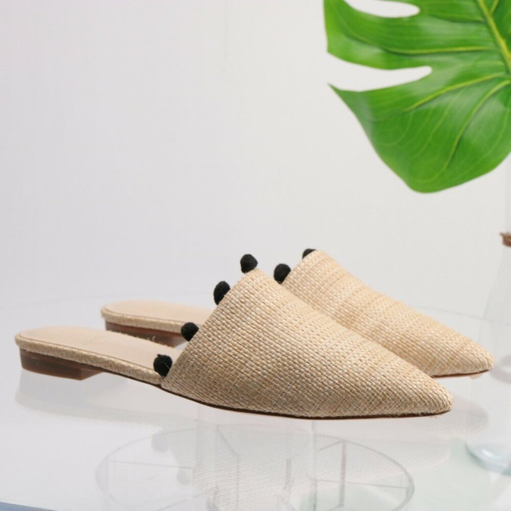 House-of-Harlow Raye Women's Shaina Mule Size 8.5 Tan Cream Pom Pom Pointed Shoe